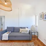 Sunny Graca, River View, By Timecooler Apartman Lisboa