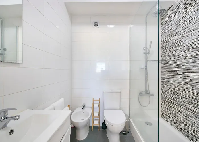 Sunny Graca, River View, By Timecooler Lisbon