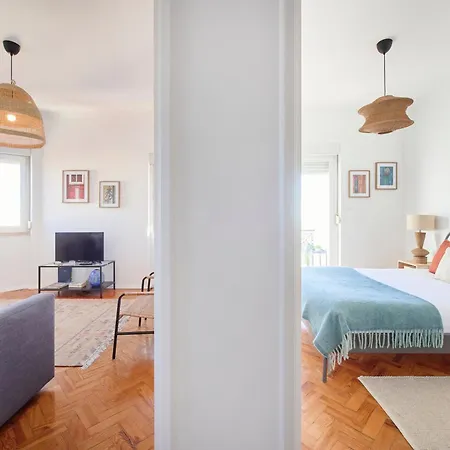 Sunny Graca, River View, By Timecooler Apartament