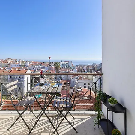 Sunny Graca, River View, By Timecooler Apartment Lisbon